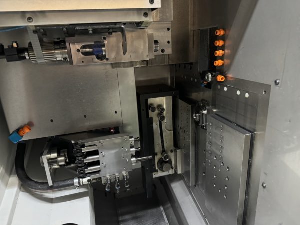 CNC AUTOMATIC LATHE TORNOS DECO 10