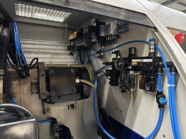 CNC AUTOMATIC LATHE TORNOS DECO 10