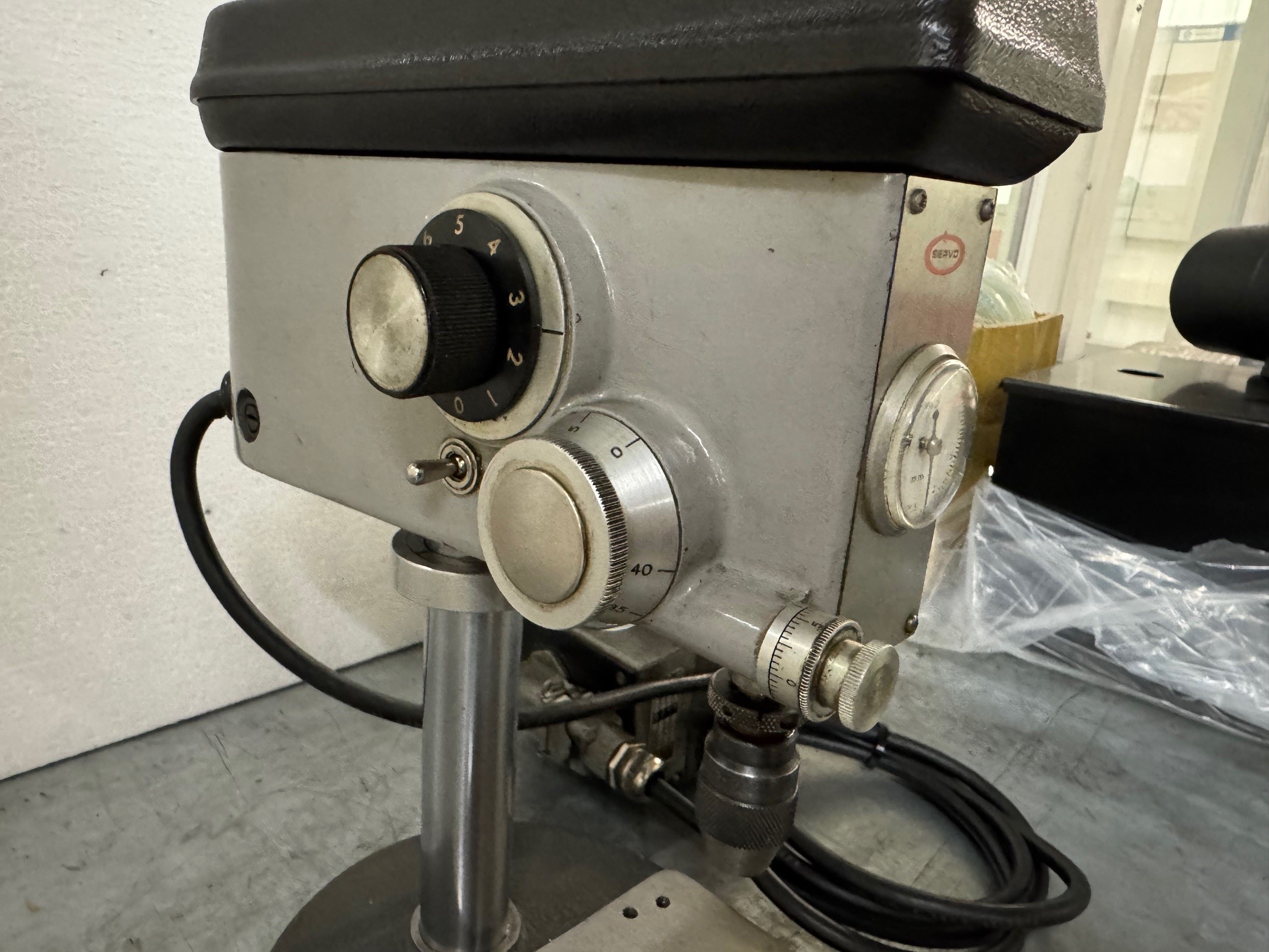 PERCEUSE SENSITIVE SERVO 7154