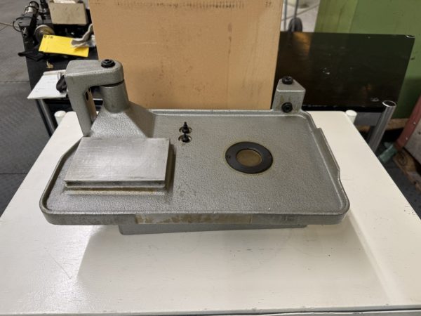 SUPPORT POUR CHARGEUR W-25