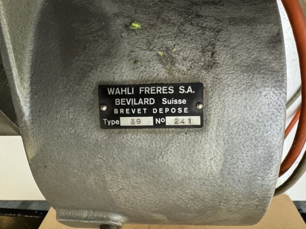 CHARGEUR AUTOMATIQUE WAHLI W-39