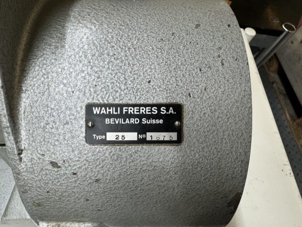 CHARGEUR AUTOMATIQUE WAHLI W-25