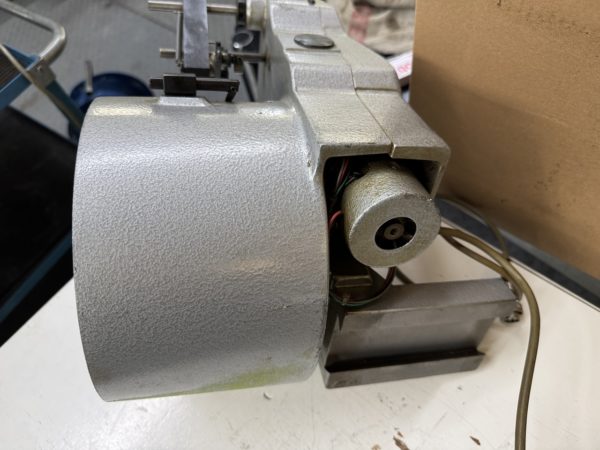 CHARGEUR AUTOMATIQUE WAHLI W-25