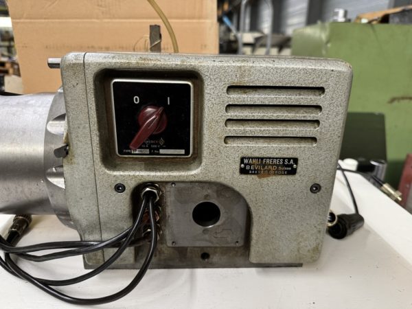 AUTOMATISCHES LADEGERAET WAHLI W-38