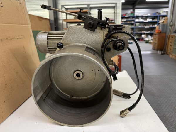CHARGEUR AUTOMATIQUE WAHLI W-39