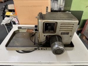 CHARGEUR AUTOMATIQUE WAHLI W-38