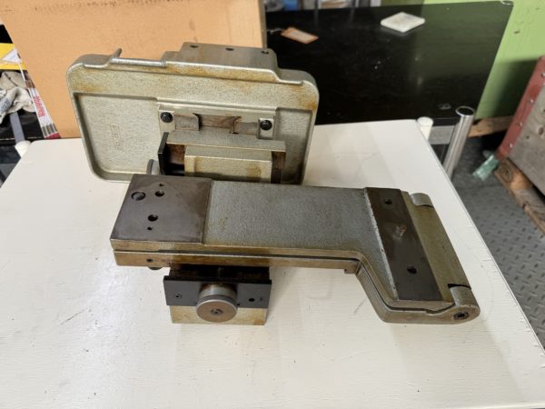 SUPPORT POUR CHARGEUR W20