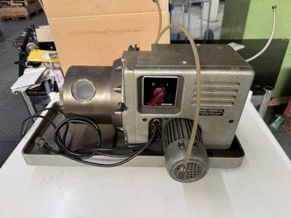 CHARGEUR AUTOMATIQUE WAHLI W-38