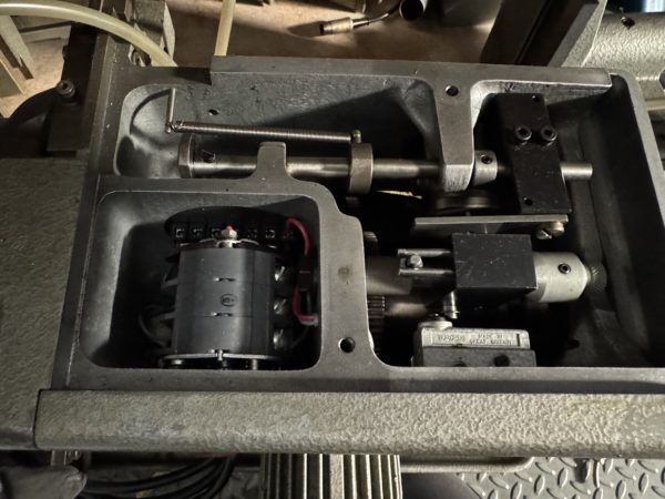 CHARGEUR AUTOMATIQUE WAHLI W-38