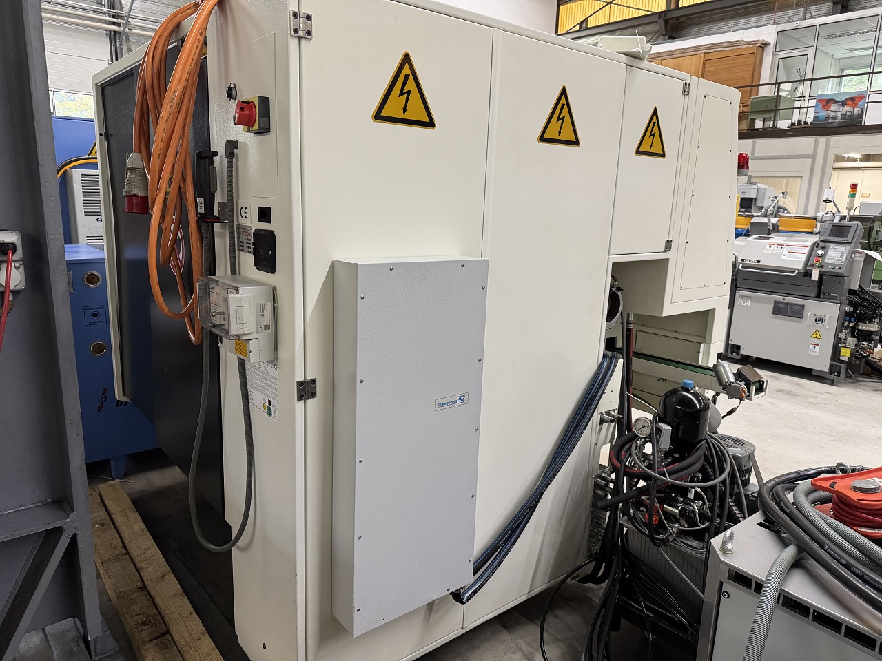 TURNING AND MILLING CENTER "BUMOTEC" TYPE S-191FTL-PRM TURNING AND MILLING CENTER "BUMOTEC" TYPE S-191FTL-PRM