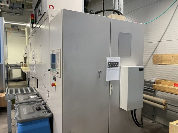 INSTALLATION DE NETTOYAGE "ROLL" TYPE RCTS 048-032-020-03