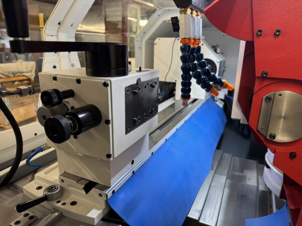 CYLINDRICAL GRINDING MACHINE STUDER S-33 CNC
Year 2003 - Fanuc 21i-TB 
With 1x internal and 1x external grinding
centres height 175 mm / between centres 650 mm