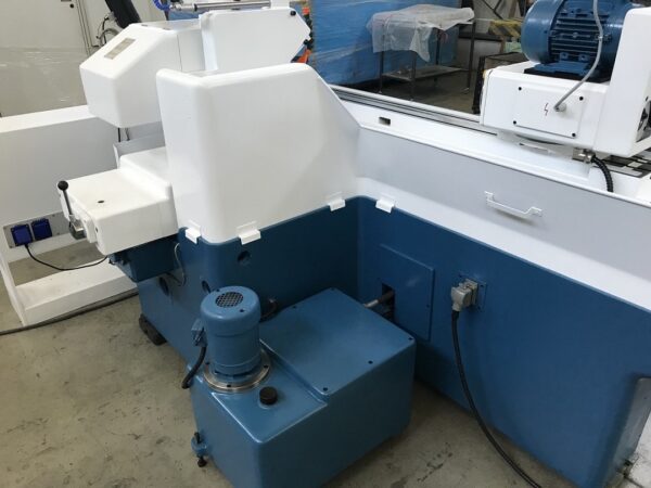 RECTIFIEUSE CYLINDRIQUE KELLENBERGER 1500-U
complètement révisée, avec nouvelle peinture