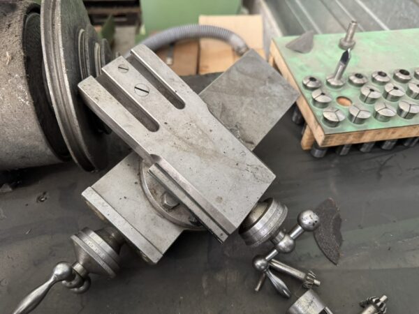 TOUR OUTILLEUR SCHAUBLIN 102 TO W-20