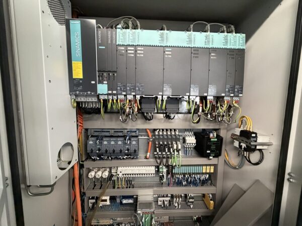 CNC DREHMASCHINE BENZINGER TNI-B10