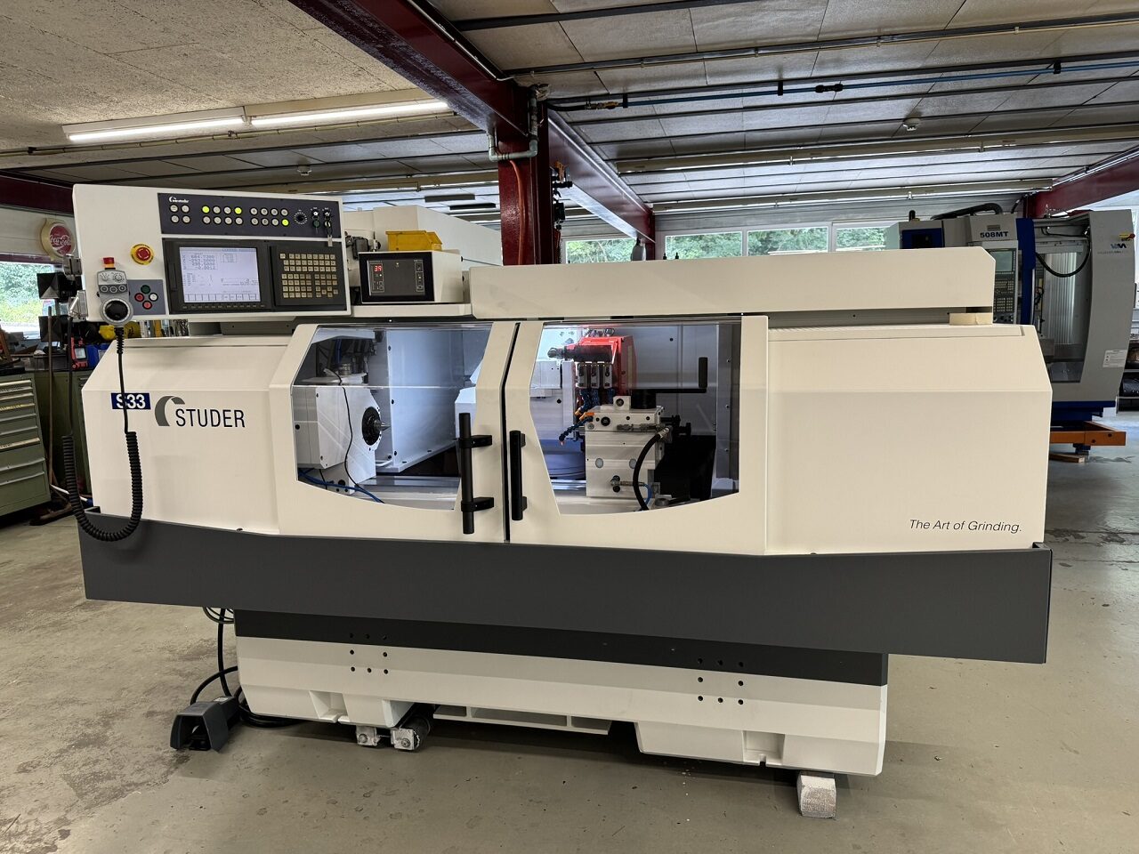 RECTIFIEUSE CNC CYLINDRIQUE STUDER S-33 CNC
Année 2003 avec Fanuc 21i-TB
rectification avec 1x meule intérieur et 1x extérieur
entre-pointe 650
hauteur de pointe 175
Avec Quick Set RECTIFIEUSE CNC CYLINDRIQUE STUDER S-33 CNC
Année 2003 avec Fanuc 21i-TB
rectification avec 1x meule intérieur et 1x extérieur
entre-pointe 650
hauteur de pointe 175
Avec Quick Set