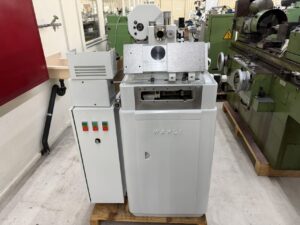MACHINE A TAILLER WAHLI W-90
