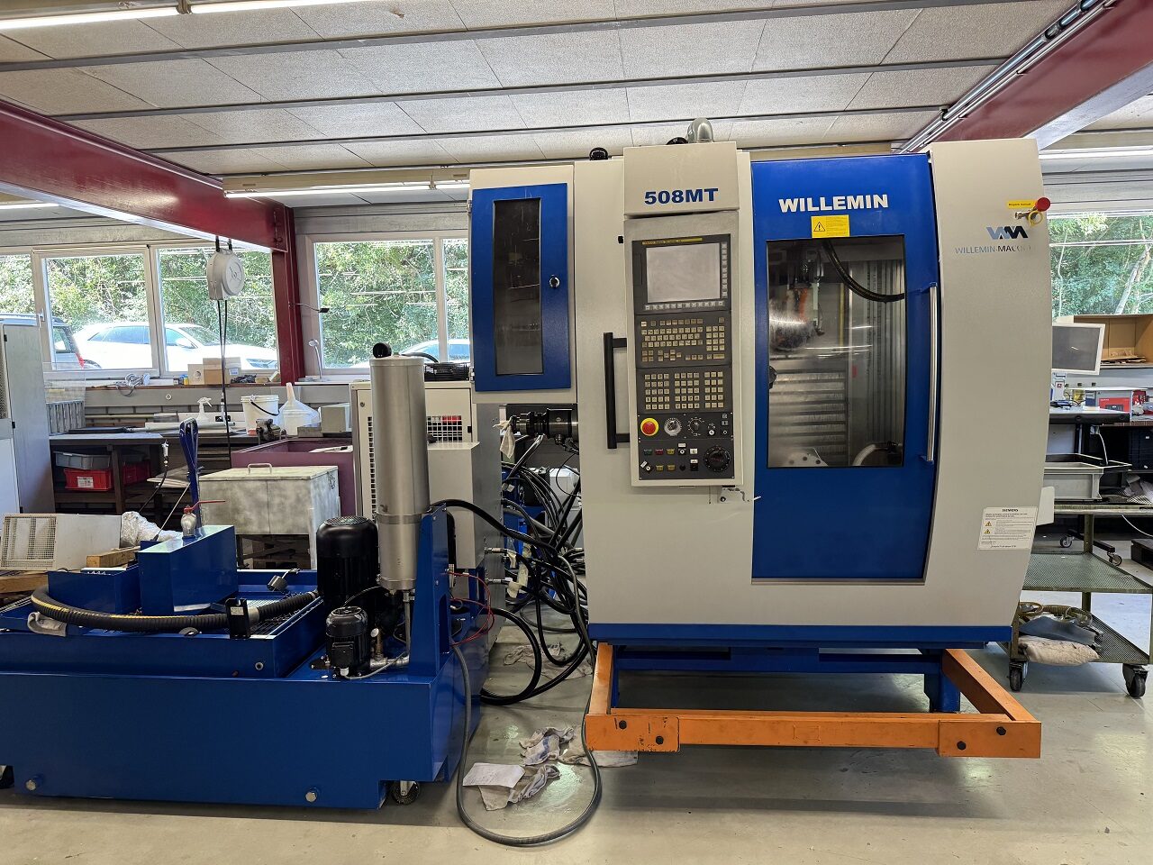 Machine-outil Willemin-Macodel W-508, modèle polyvalent d’usinage de précision