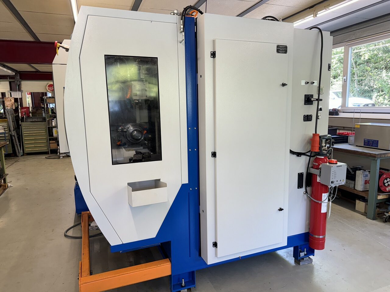 Machine-outil Willemin-Macodel W-508, modèle polyvalent d’usinage de précision