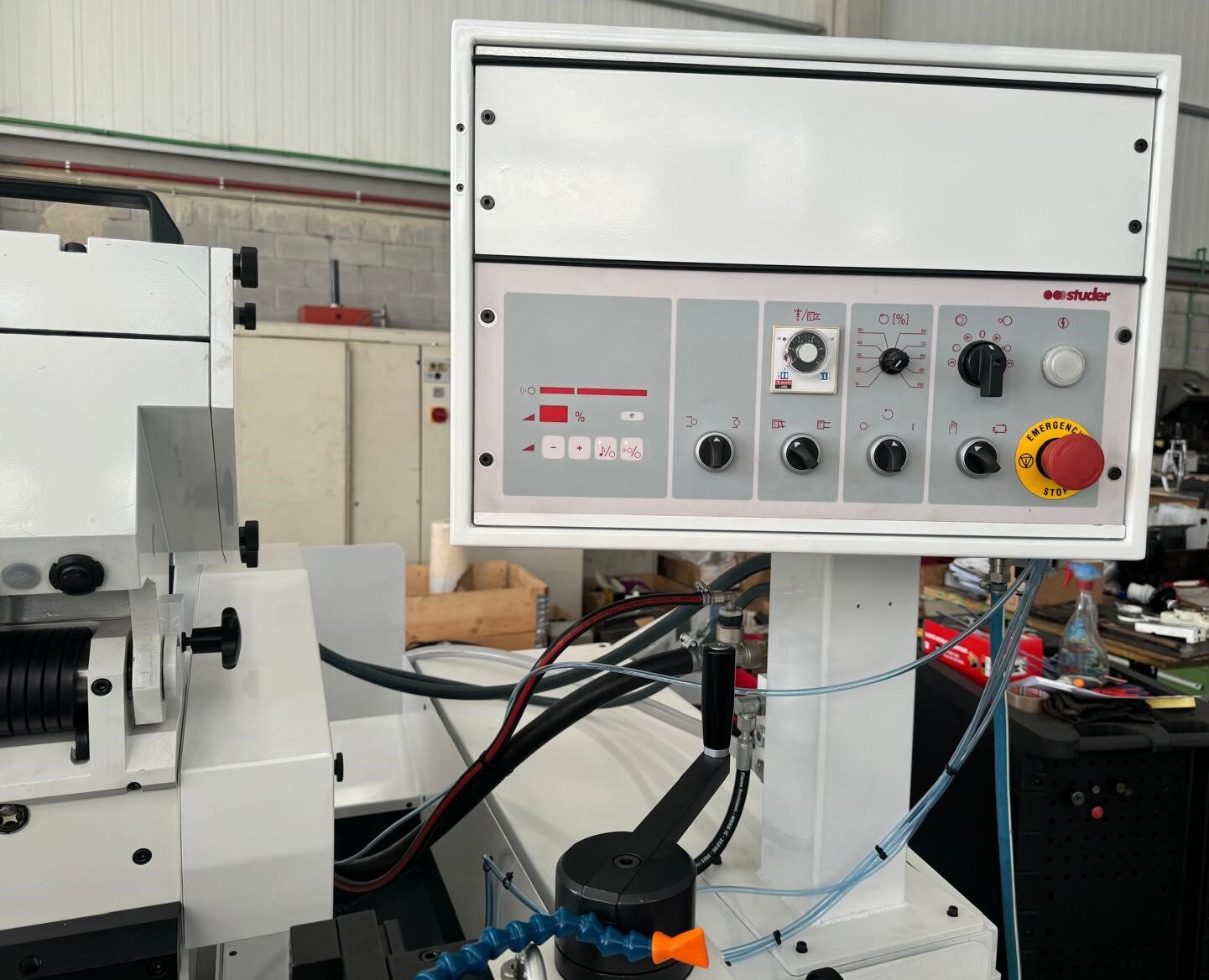 CYLINDRICAL GRINDER STUDER S-30 FAVORIT CYLINDRICAL GRINDER STUDER S-30 FAVORIT