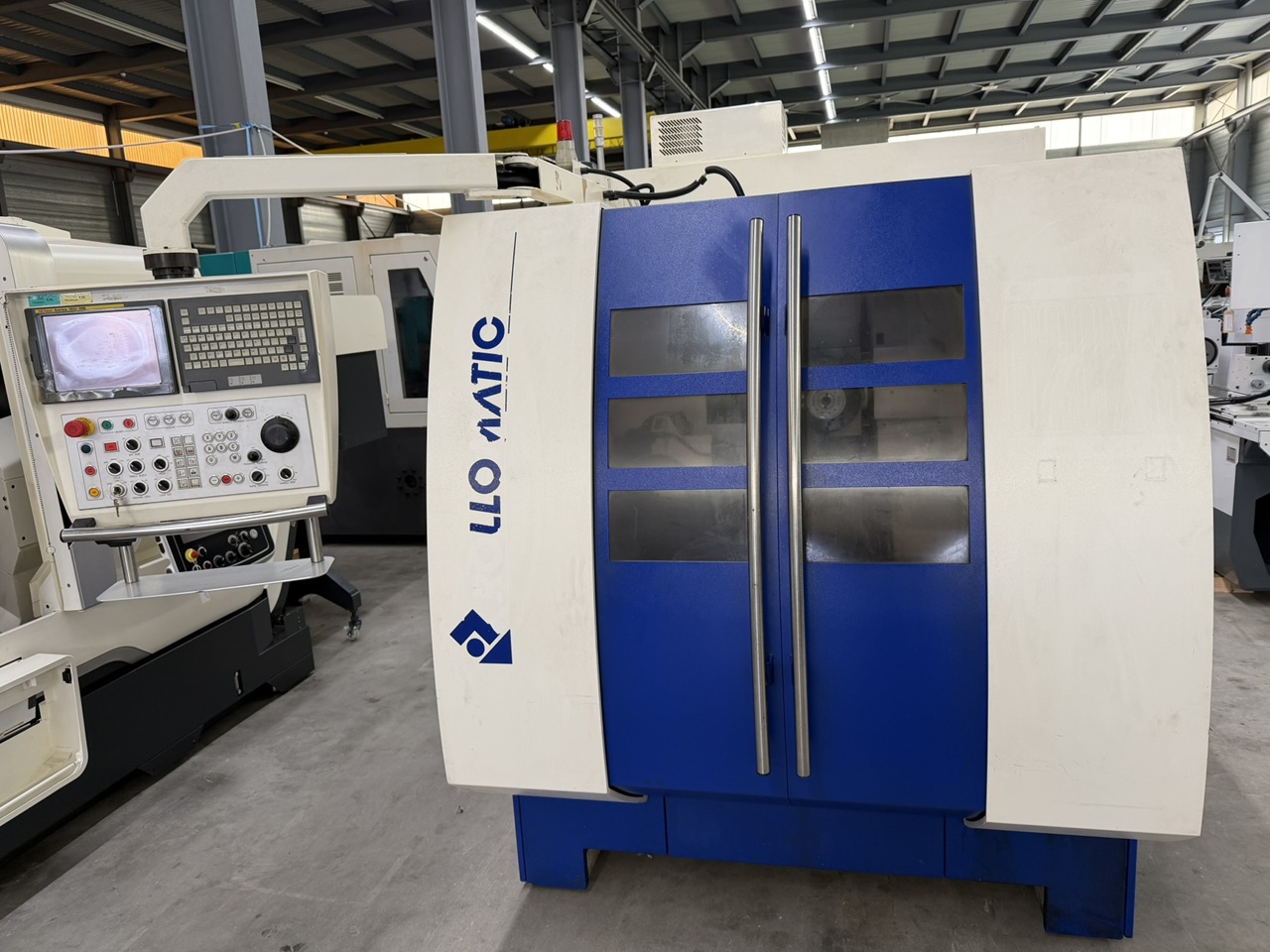 CNC WERKZEUGSCHLEIFMASCHINE ROLLOMATIC 620 XS