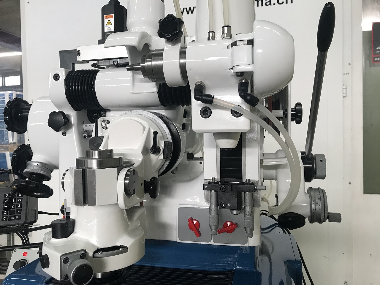 AFFÛTEUSE UNIVERSELLE EWAG TYPE WS-11 AFFÛTEUSE UNIVERSELLE EWAG TYPE WS-11