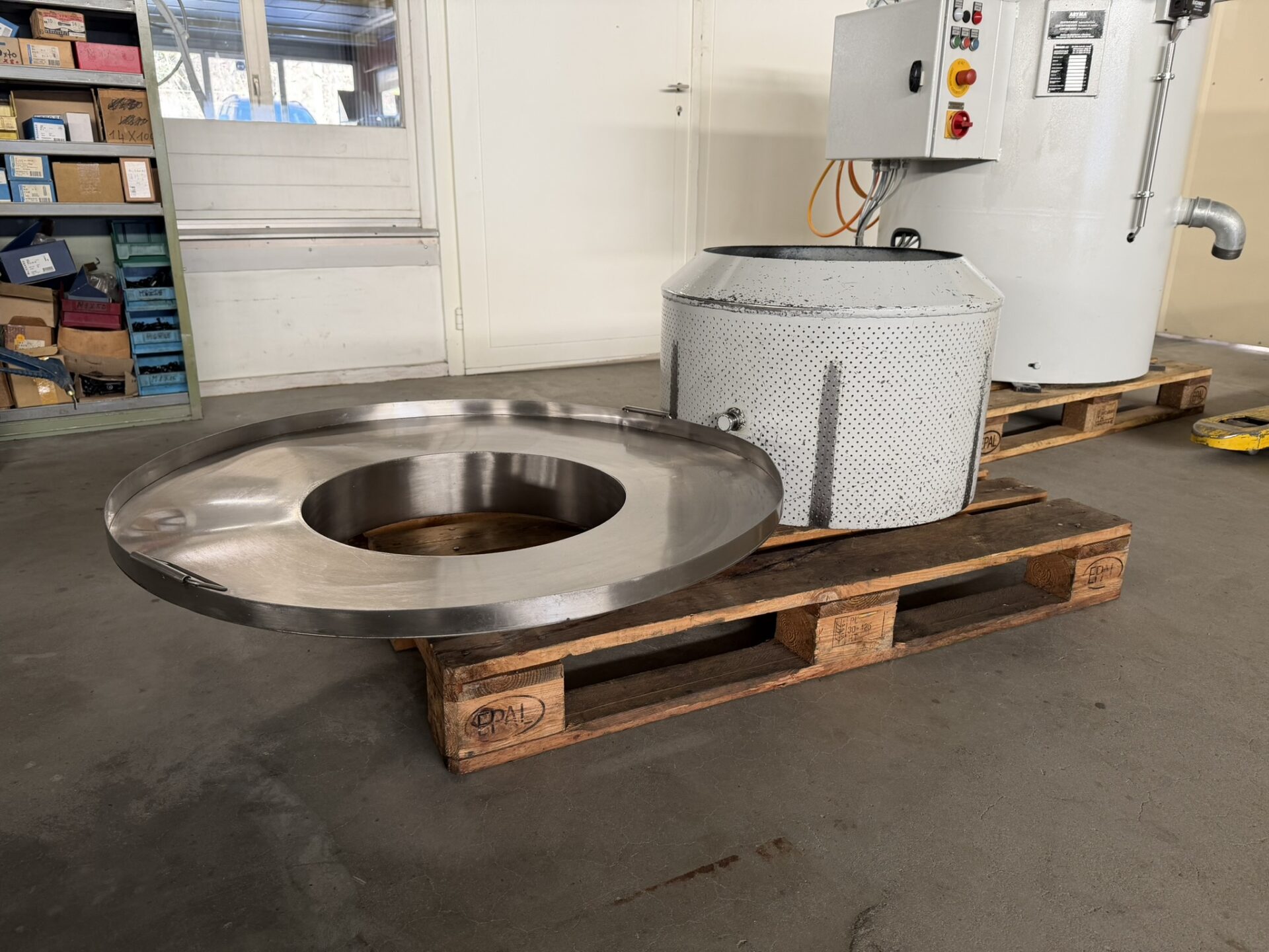 ESSOREUSE CENTRIFUGE ARYMA ME61-2K