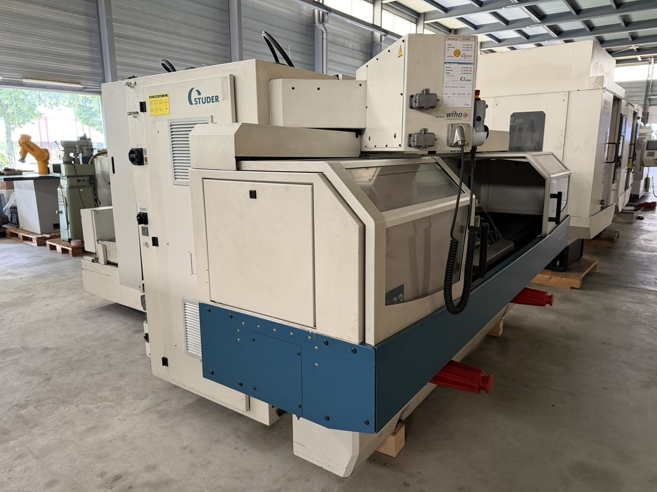 CNC CYLINDRICAL GRINDER STUDER S-33 CNC CNC CYLINDRICAL GRINDER STUDER S-33 CNC