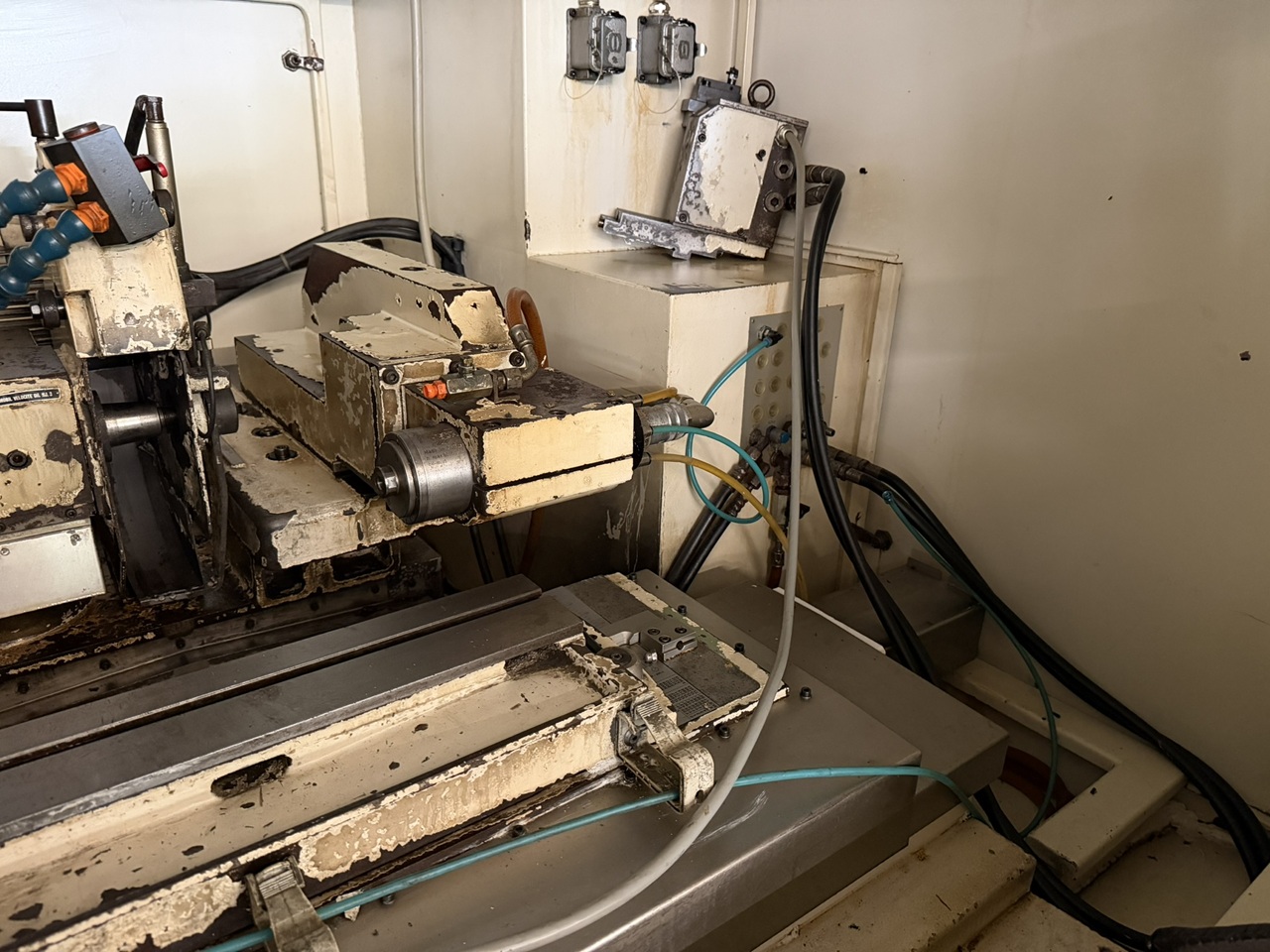 RECTIFIEUSE CNC CYLINDRIQUE STUDER S-20 CNC