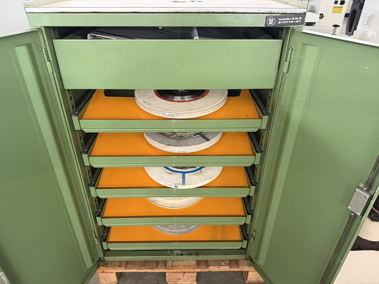 RECTIFIEUSE CNC CYLINDRIQUE STUDER S-20 CNC