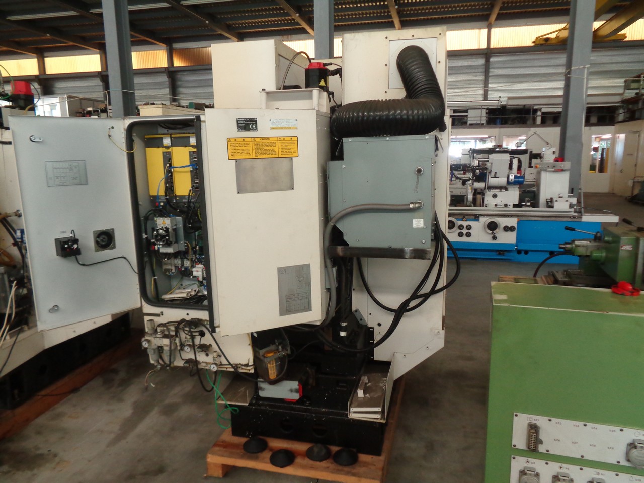 CENTRE D'USINAGE FANUC ROBODRILL ALPHA D21 MiA5