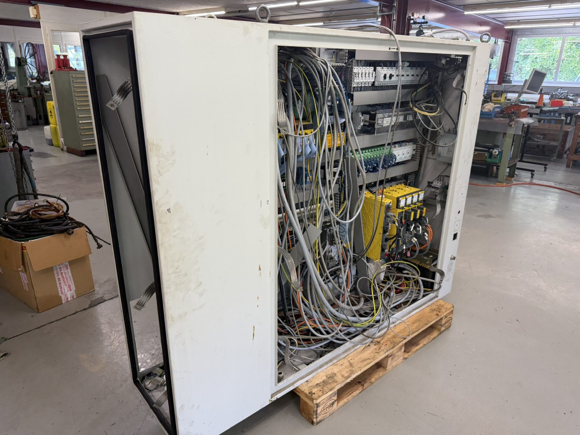 RECTIFIEUSE CYLINDRIQUE STUDER S31 RECTIFIEUSE CYLINDRIQUE STUDER S31
