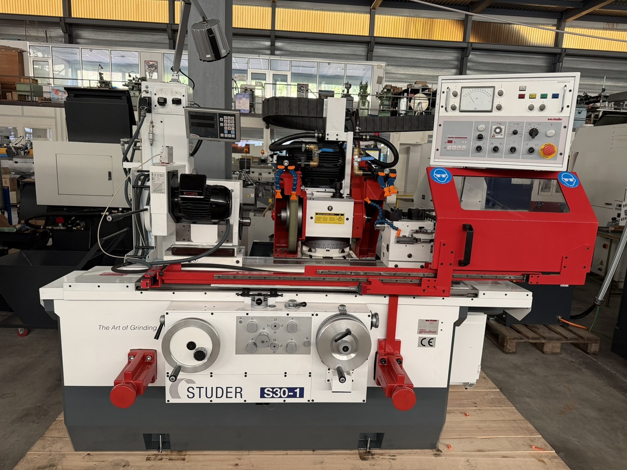 CYLINDRICAL GRINDING MACHINE STUDER S30-1 CYLINDRICAL GRINDING MACHINE STUDER S30-1