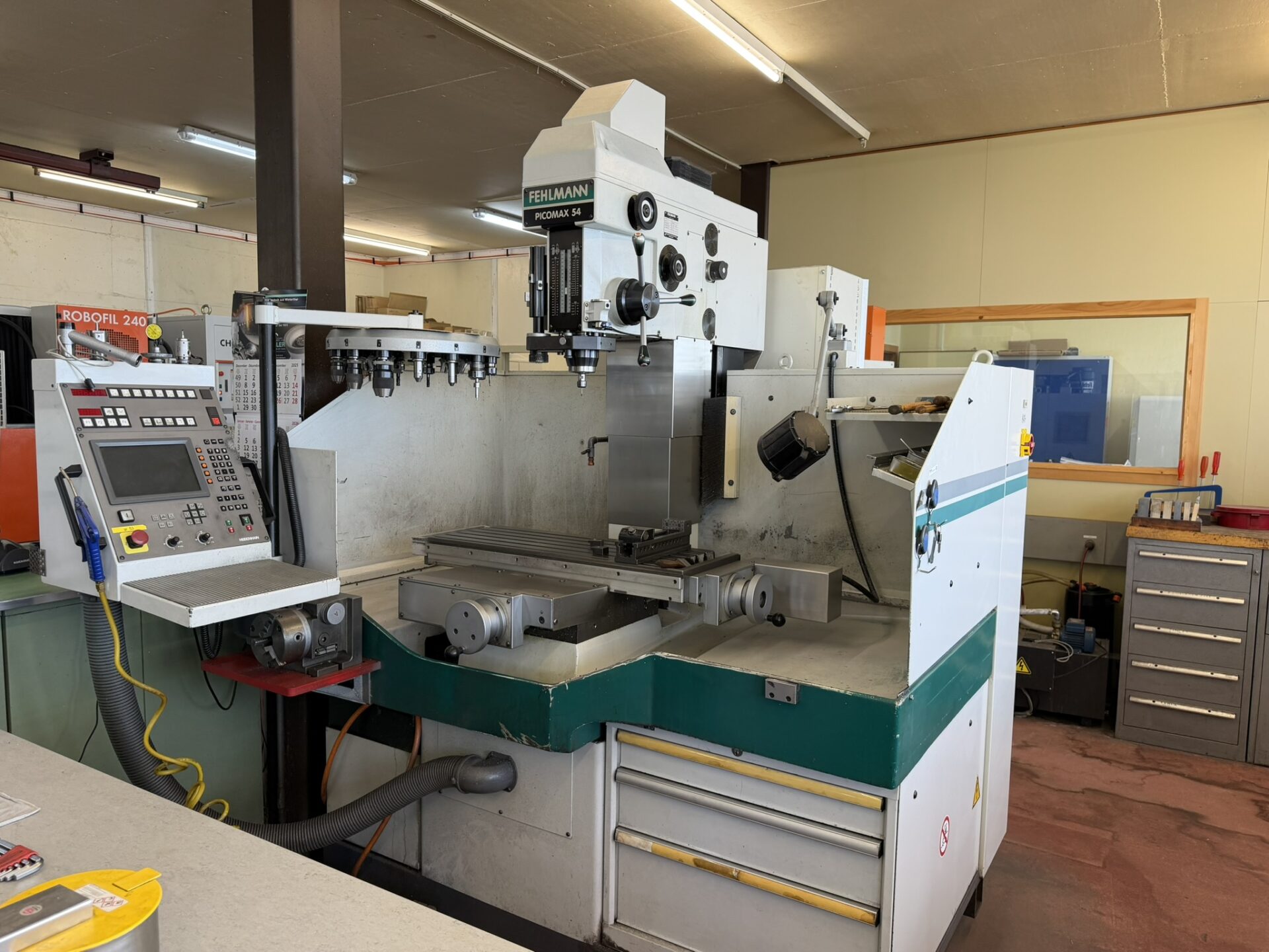 CNC DRILLING AND MILLING MACHINE FEHLMANN PICOMAX 54 CNC DRILLING AND MILLING MACHINE FEHLMANN PICOMAX 54