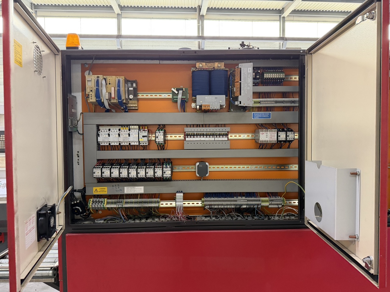 INSTALLATION DE LAVAGE PERO 2500/003/0N INSTALLATION DE LAVAGE PERO 2500/003/0N