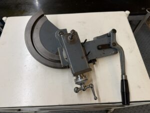 CHARIOT A RECTIFIER "SCHAUBLIN" 102-51